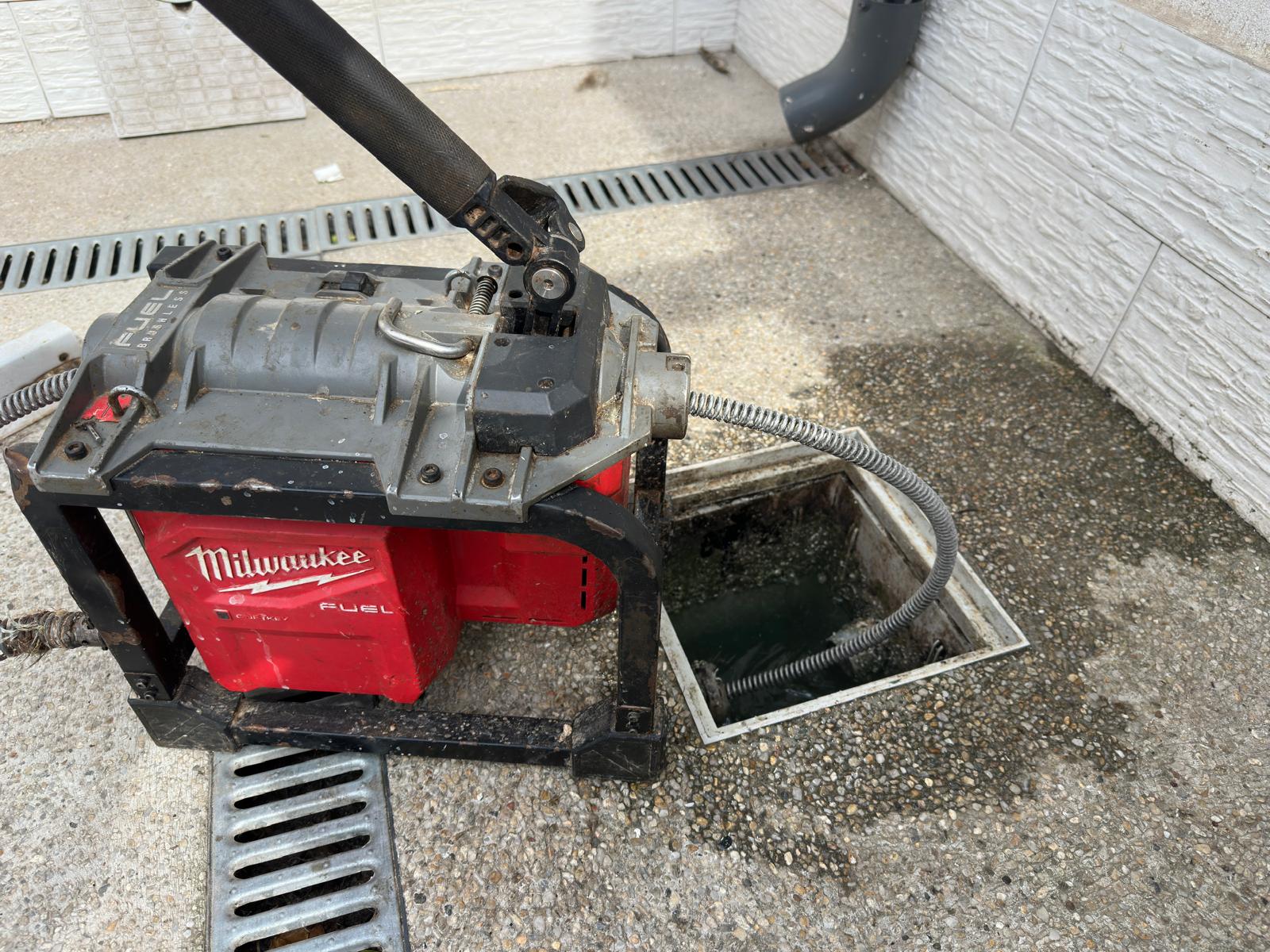 Lucrare desfundare București